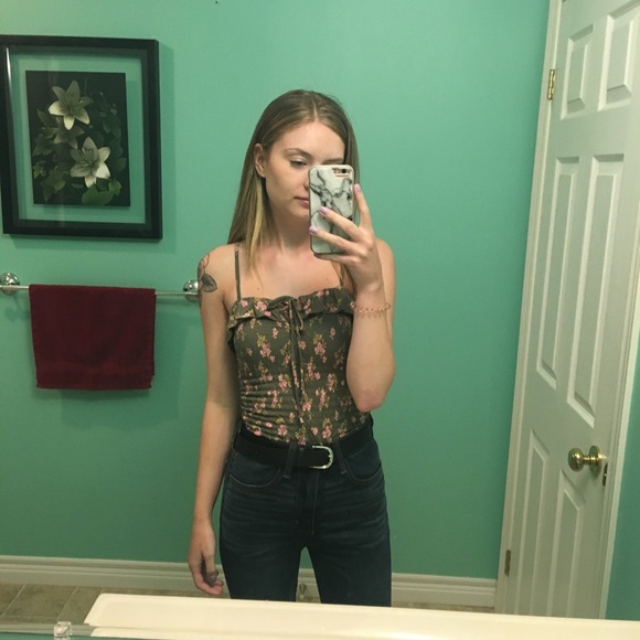 American eagle top - Picture 3 of 3